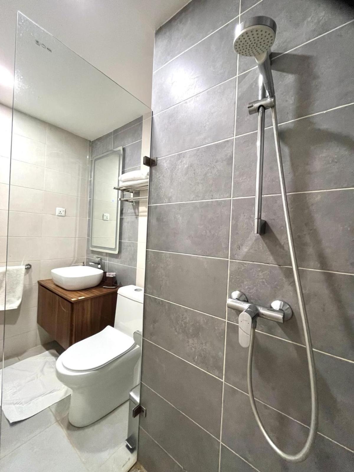 Forest View Luxury Apartment In 3Mins Walk To Beach Pool View Wifi Kololi Exteriör bild